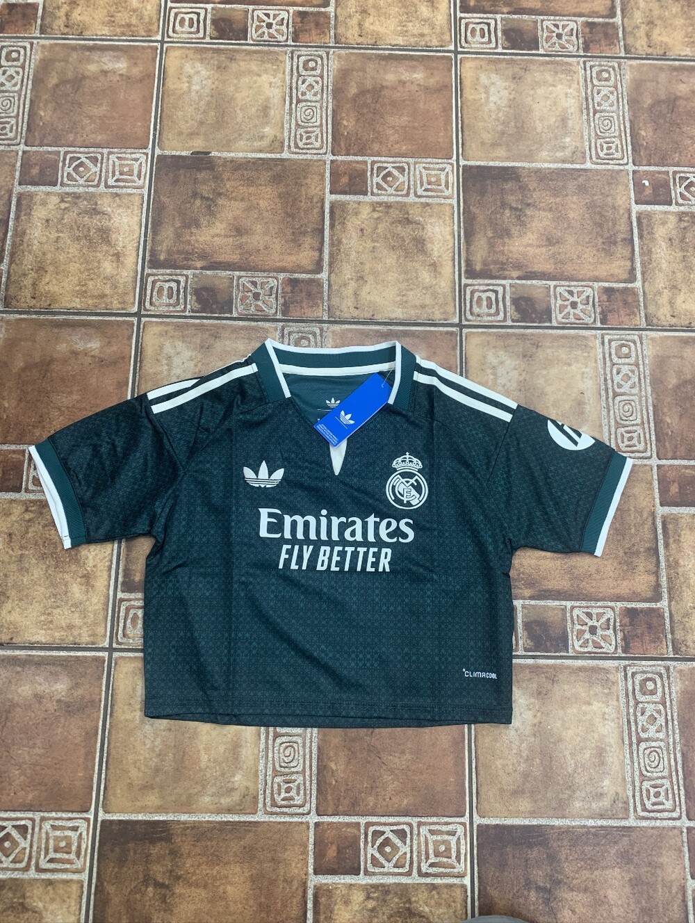 adidas Originals Real Madrid 2026/27 Women's Cropped Jersey Size S